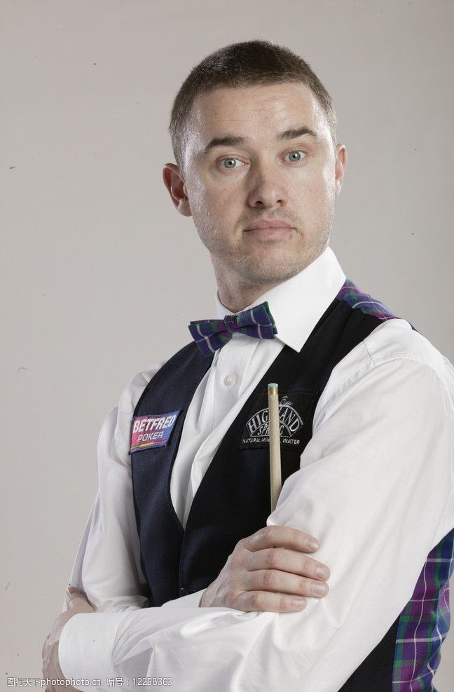 他以灵活的 他以灵活的