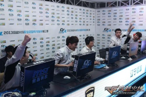 却在混团世 却在混团世